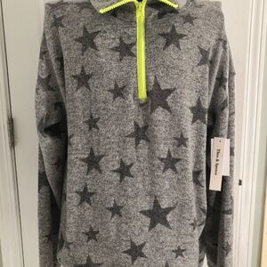 Theo & Spence Tonal Star Pullover NWT Small